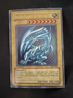 YUGIOH BLUE-EYES WHITE DRAGON BIK-S001 1st ULTRA HP SPANISH - Image 2