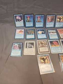 Lot of 23 Assorted Vintage Magic The Gathering Cards (Foreign Black Border) - Image 5
