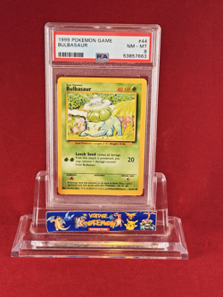 1999 Pokemon Base BULBASAUR Card #44/102 PSA 8 - Image 1