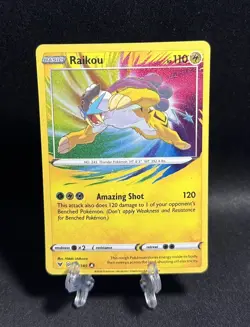 Raikou 050/185 AMAZING RARE Pokemon SWSH Vivid Voltage NM - Image 1