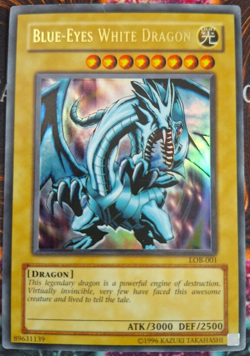 Blue-Eyes White Dragon (LOB-001) - Ultra Rare - Yugioh *FREE SHIPPING - Image 1