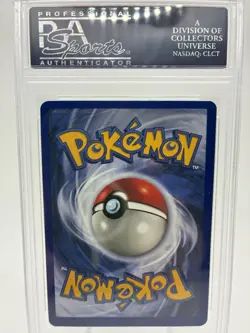 Pokemon TCG Charizard Base Set Holo Unlimited Rare PSA 8 - Image 2