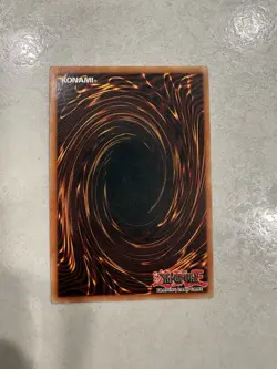 Yu-Gi-Oh! Blue-Eyes White Dragon SDK-001 Ultra Rare Holo Foil Konami - Image 2