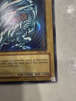 Yu-Gi-Oh! Blue-Eyes White Dragon SDK-001 Ultra Rare Holo Foil Konami - Image 3