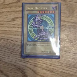 Konami Dark Magician SDY-006 Starter Deck Yugi Ultra Rare Spellcaster Unlimited - Image 1
