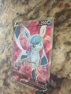 Pokemon TCG Glaceon v Evolving Skies Holo Ultra Rare Full Art Card 174/203 - Image 3