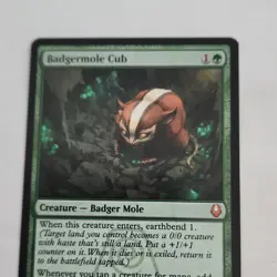 Magic: The Gathering Badgermole Cub Creature Green Card Wizards of the Coast - Image 1