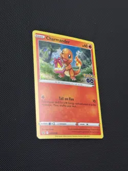 Charmander SWSH232 SWSH: Sword & Shield Promo Cards Holo - Image 2