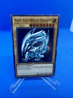 Yugioh-Blue-Eyes White Dragon-Ultra Rare-1st Edition-LCKC EN001 (NM) - Image 1