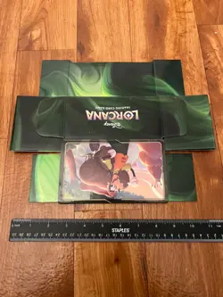 Lorcana Promo Deck Storage Box Goofy Disney - Image 4