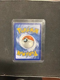 Pokemon Pikachu RC7/RC25 Reverse Holo Legendary Treasures Radiant Collection LP - Image 2