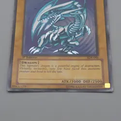 Yu-Gi-Oh Blue-Eyes White Dragon 1st Edition SDK-001 Ultra VG Asian English r472 - Image 4