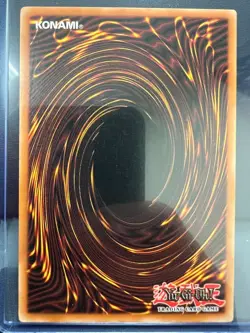 Yu-Gi-Oh! TCG Celtic Guardian Legend of Blue Eyes White Dragon LOB-007 Unlimited - Image 2