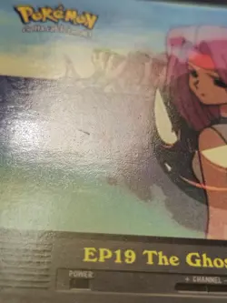 EP19 The Ghost of Maiden Peak Pokemon Topps Series 2 Card LP - Image 3