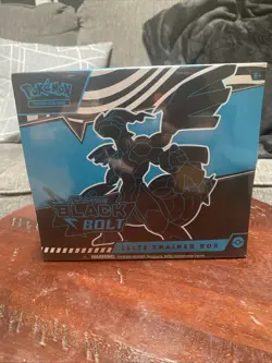 Pokemon TCG Scarlet Violet Black Bolt Elite Trainer Box - Image 1