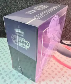 Pokemon Sword & Shield Chilling Reign Elite Trainer Box ETB Factory Sealed 🔥 - Image 2