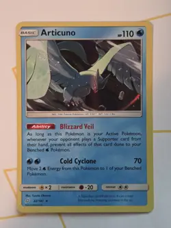 Articuno - 32/181 - Pokemon Team Up Sun & Moon Holo Rare Card NM - Image 1