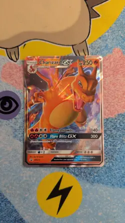 Pokemon TCG Hidden Fates Charizard GX SM211 Black Star Promo - Image 1