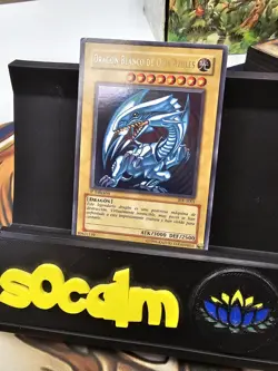 Yugioh Blue-Eyes White Dragon 1st Edition BIK-S001 Spanish SDK Heavily Played - Image 1
