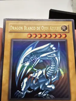 Yugioh Blue-Eyes White Dragon 1st Edition BIK-S001 Spanish SDK Heavily Played - Image 3