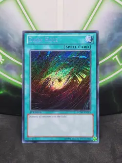 Yugioh Dark Hole LCJW-EN283 Secret Rare 1st Edition NM - Image 1