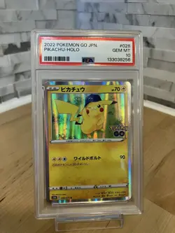 2022 POKEMON GO JPN #028 PIKACHU-HOLO PSA 10 - Image 1