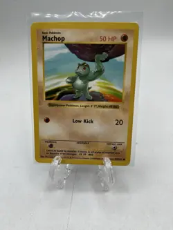 Machop 52/102 Shadowless Base Set Non-Holo Pokemon Card - LP - Image 1