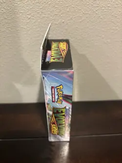 Sealed 3 Pack Evolving Skies Hanger Box Pokemon TCG Sword & Shield booster b 820650851551 - Image 2