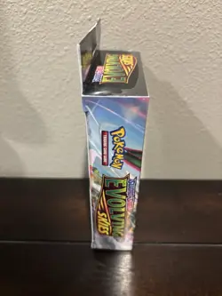 Sealed 3 Pack Evolving Skies Hanger Box Pokemon TCG Sword & Shield booster a 820650851551 - Image 4