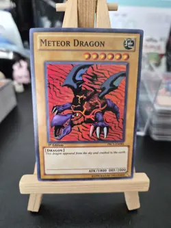 Yugioh Meteor Dragon PRC1-EN001 1st Edition Super Rare LP - Image 1