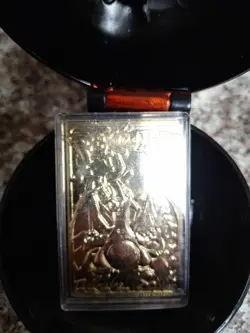 24k gold plated pokemon Charizard - Image 1