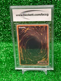 2010 Yugioh Blue Eyes White Dragon LC01-EN004 Legendary Collection BCCG 10 - Image 2