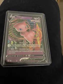 Pokemon Mew v Fusion Strike TCG Ultra Rare Card 113/264 - Image 1