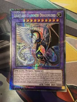 YuGiOh! Light And Darkness Dragonlord Starlight Rare MP25-EN009 - Image 1