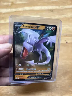 Aerodactyl V 092/196 - Lost Origin - Ultra Rare Holo Pokemon Card LP NM - Image 2