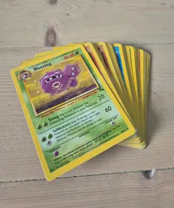 Pokemon cards Fossil set bundle WOTC 1999 vintage cards x 33 cards - Image 1