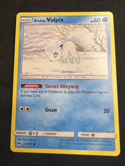 Alolan Vulpix 53/214 Common Lost Thunder Pokemon 2018 - Image 1