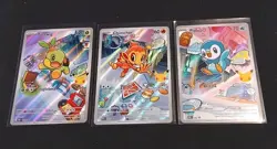 🔥POKEMON PRIMI COMPAGNI D'AVVENTURA🔥LOTTO 3 CARTE PROMO 30° ANN.🔥CLAN SINNOH - Image 1