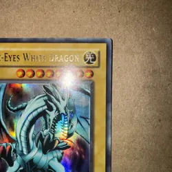 Blue-Eyes White Dragon LOB-001 Ultra Rare Yugioh Unlimited Edition NM - Image 3