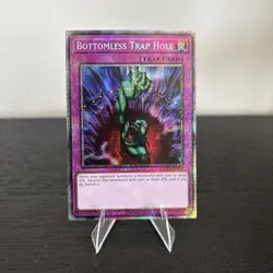 BOTTOMLESS TRAP HOLE 1ST EDITION STARLIGHT RARE MP25-EN018 YUGIOH! - Image 1
