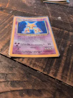 Pokemon TCG - Alakazam 1/102 Holo Rare Base Set Vintage Card 1999 WOTC - Image 2