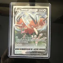 Dodrio V 201/264 Fusion Strike Pokemon TCG Ultra Rare Holo NM - Image 3