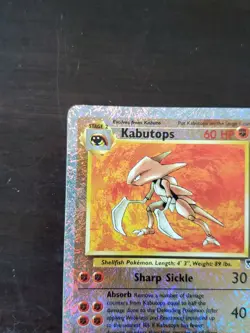 Pokemon Kabutops Legendary Collection 27/110 Reverse Holo - Image 3