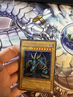 YUGIOH • TRI-HORNED DRAGON • SECRET RARE • LOB-000 • 1st EDITION LP/VLP (GTS) - Image 3