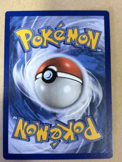 Pokemon Tcg Celebrations Pikachu 005/025 25th anniversary stamped NM condition - Image 3