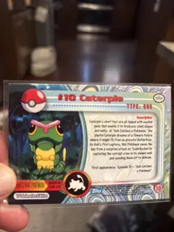 1999 Topps #10 Caterpie Rainbow Foil TV Pokemon Animation Series 1 Blue Logo NM - Image 2