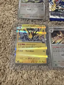 Pokemon Japanese Lot of 7 Holos And 2 Sealed Packs And 3 Slabs (1 TAG GM 10) - Image 4