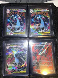 Pokemon Binder Lot collection - Charizards - Pikachu’s - Venusaur - Eevee - Image 2