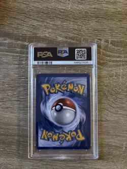 Pokemon TCG 2011 B&W Reshiram-Holo Black Star Promo PSA 4 - Image 2