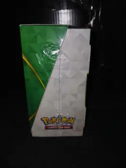 Pokemon TCG 2022 Collector's Chest New Factory Sealed - Image 4